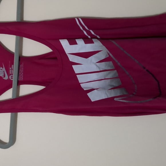 Nike Workout Tank Top - Picture 2 of 5